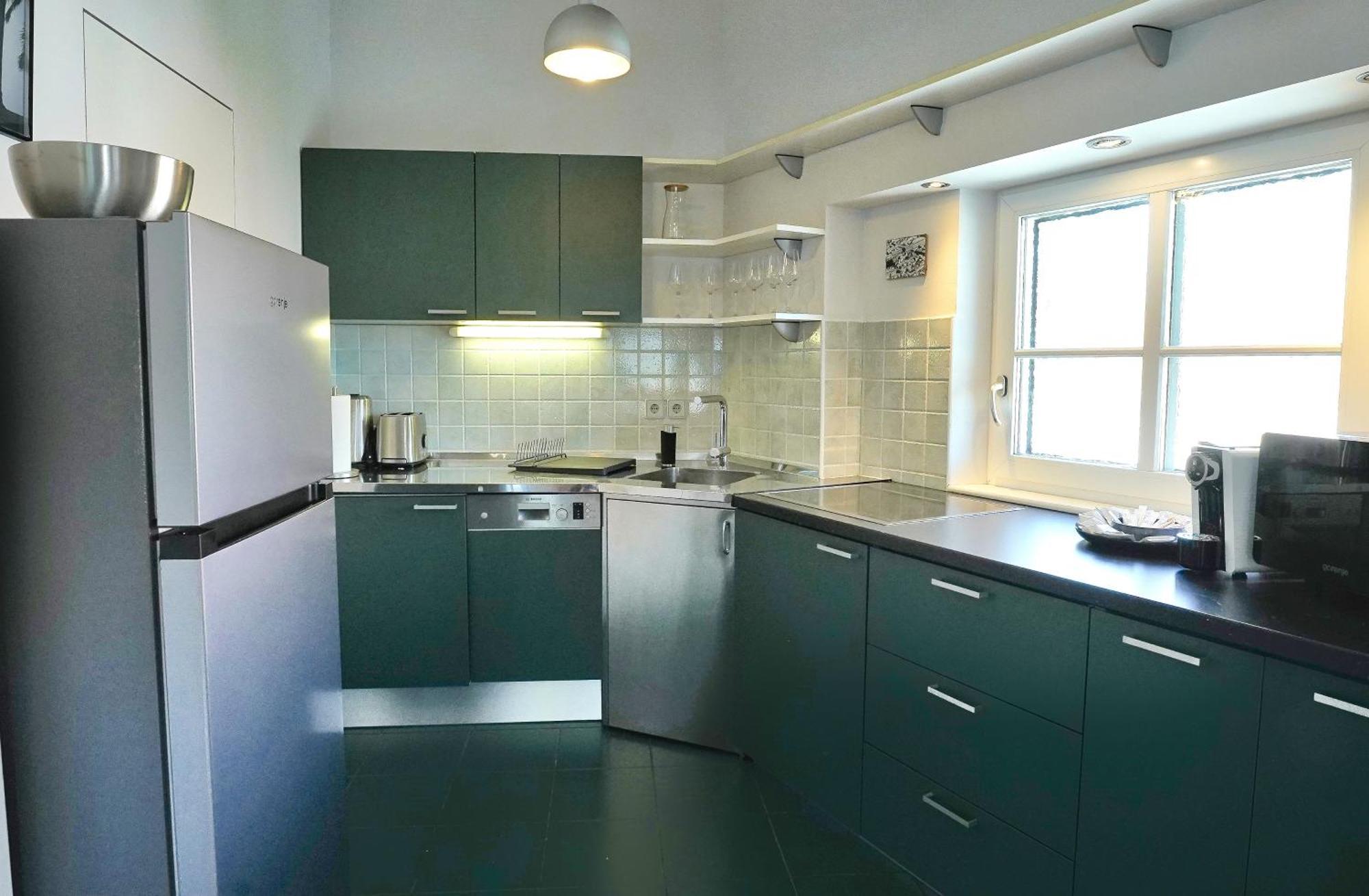 Poet Apartment Любляна Екстериор снимка